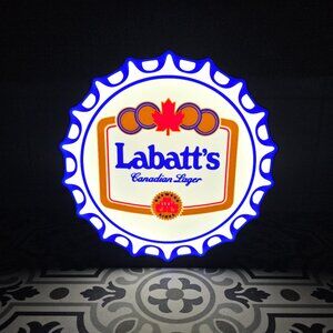 Labatts Bottle Cap LED Lightbox Sign with detachable stand - 3D Printed Bar,